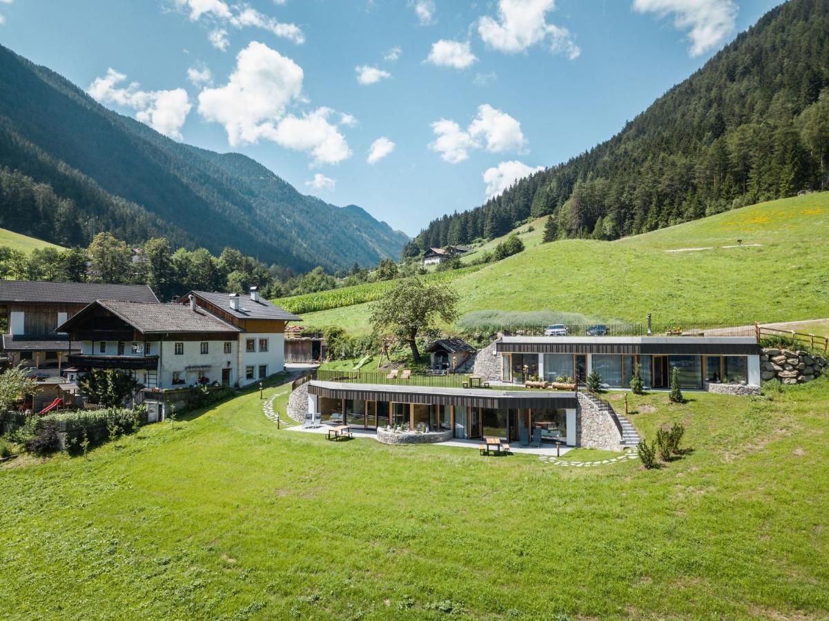 Innermoser Bauernhof - Chalets Molini di Tures Bagian luar foto