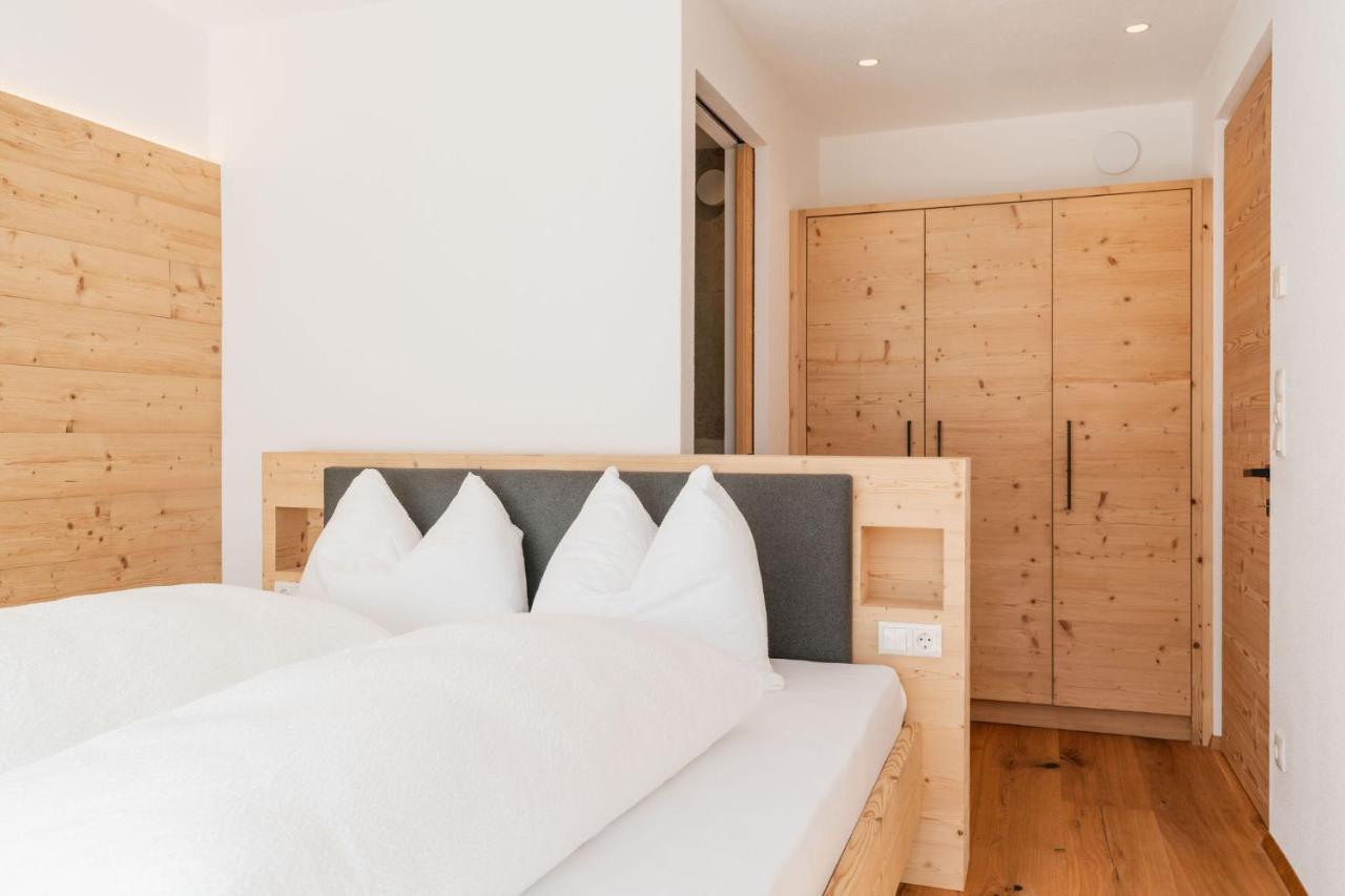 Innermoser Bauernhof - Chalets Molini di Tures Bagian luar foto